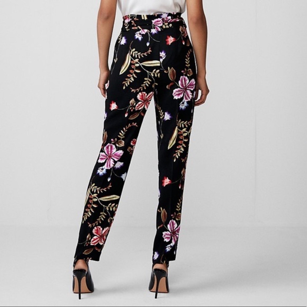 Express high waisted floral tie waist ankle pants size 8